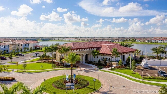 Building Photo - 10336 W 33rd Way