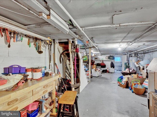 Building Photo - 2651 Aramingo Ave