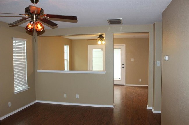 Building Photo - 386 McGarity