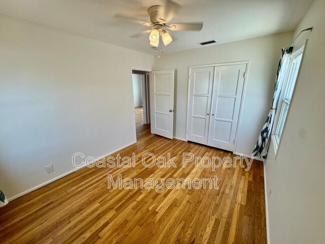 Building Photo - 4836 Hayter Ave