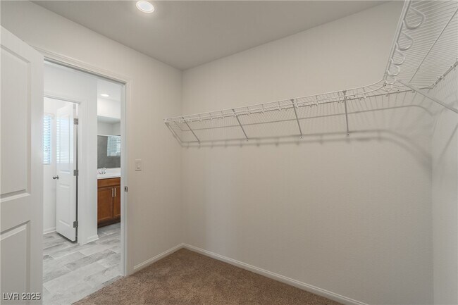 Building Photo - 10325 S Bronco St