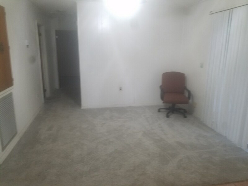 Building Photo - 718 Orange St