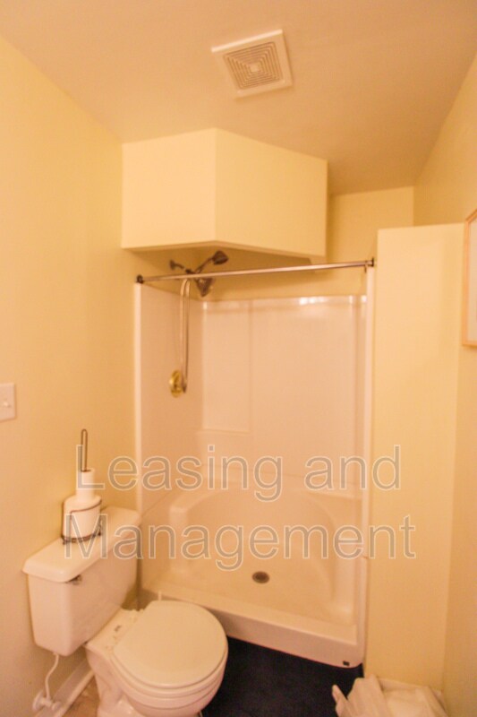 Building Photo - 1709 Mulmar St