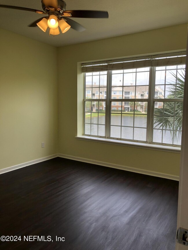 Building Photo - 11251 Campfield Dr