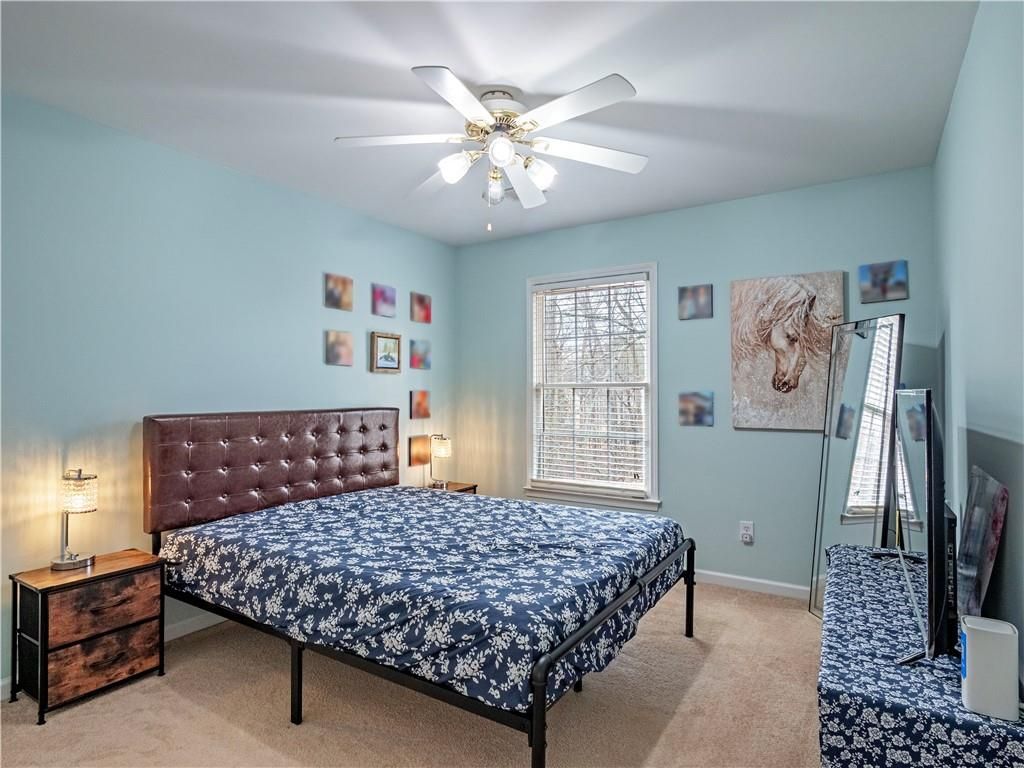 Building Photo - 10910 Chatburn Way