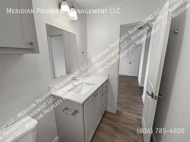 Building Photo - 5726 Lehigh St