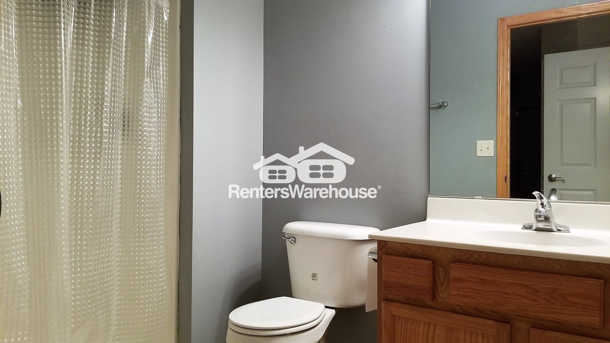 Building Photo - 64 Crown Pointe Curve