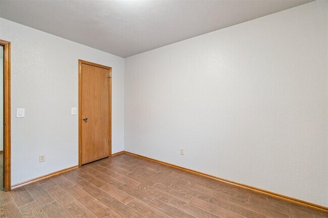 Building Photo - 11107 NW 110th St
