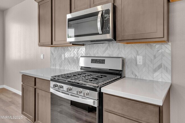 Building Photo - 1466 Copper Point Cir