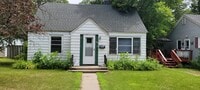 Building Photo - Single Family Home