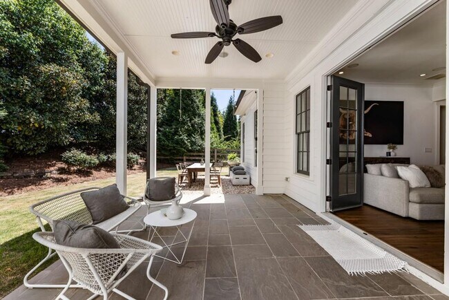 Building Photo - 7280 Samples Field Rd