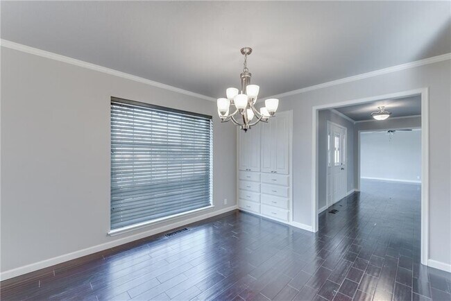 Building Photo - Luxury Living in Quail Creek!!