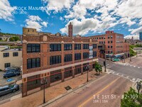 Building Photo - 1 E 1st St