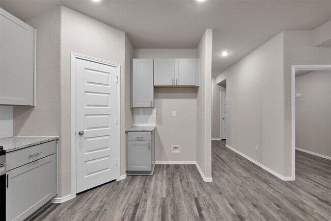 Building Photo - 257 Gallant Front Trl