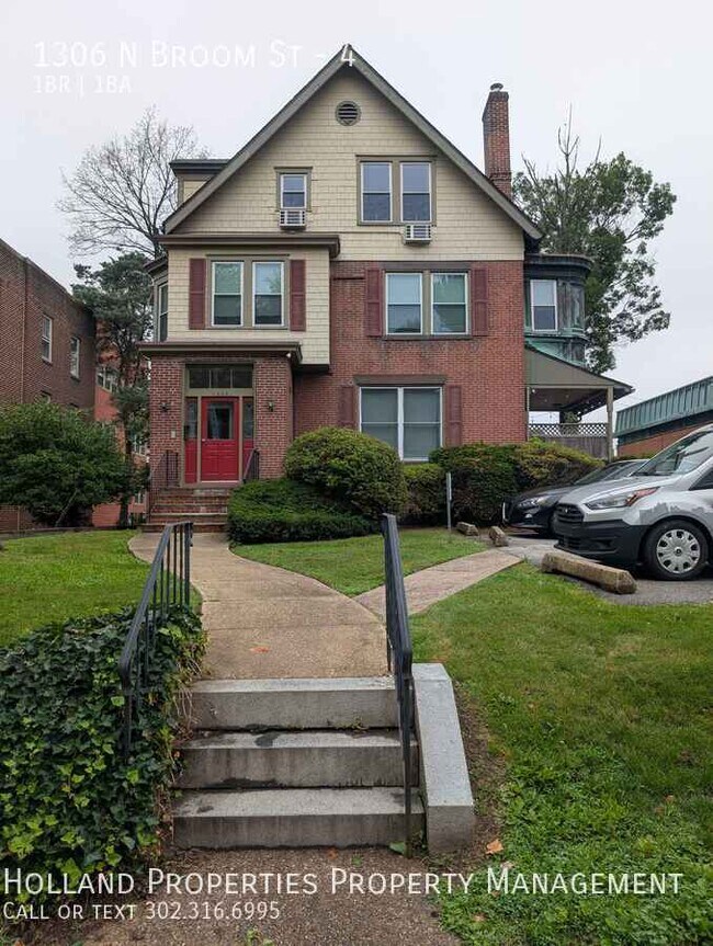 Primary Photo - 1306 N Broom St
