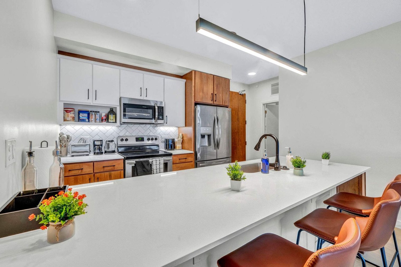 Building Photo - 2189 Cornell Rd