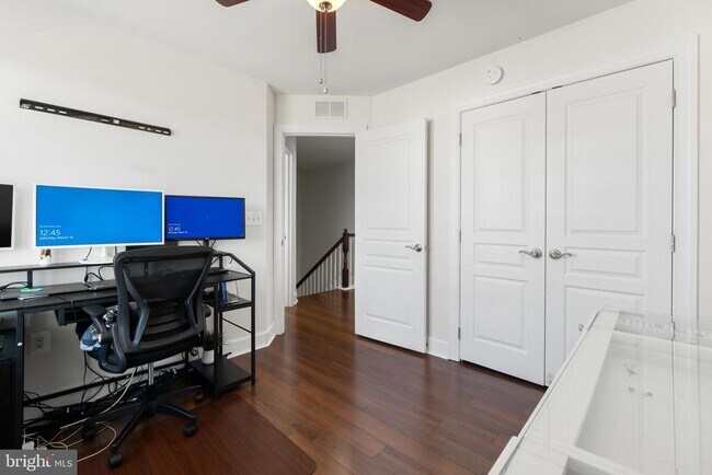 Building Photo - 16729 Shackleford Way