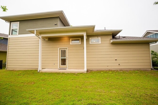 Building Photo - 10604 Wills Lp