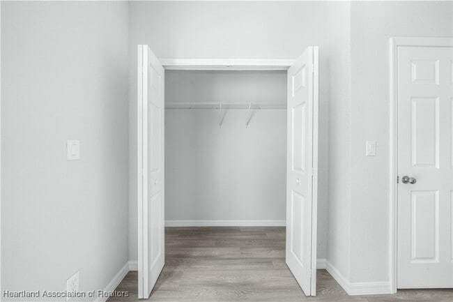 Building Photo - 1103 Gigon Ct