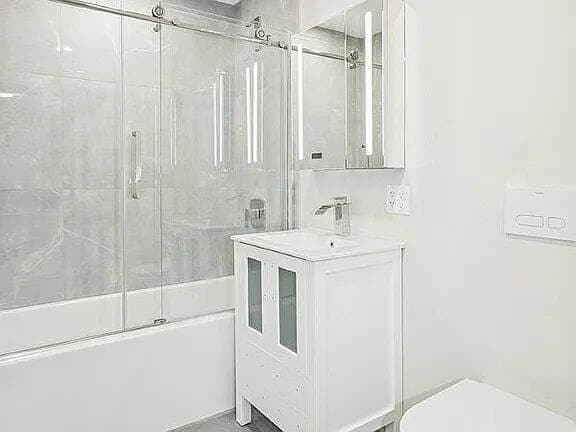 Building Photo - 608 Ocean Ave