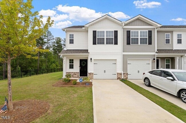 Building Photo - 96 March Crk Dr