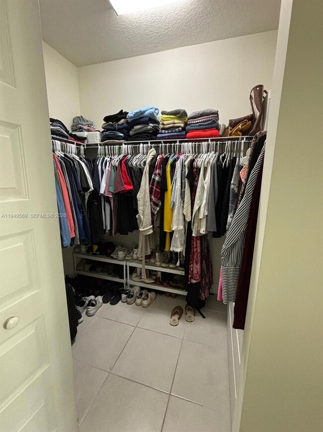 Building Photo - 4636 NW 84th Ave