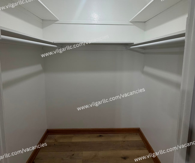 Building Photo - Spacious 1 Bedroom • 1 Bathroom 1st Floor Condo