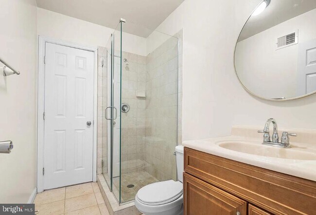 Building Photo - 1401 Druid Hill Ave