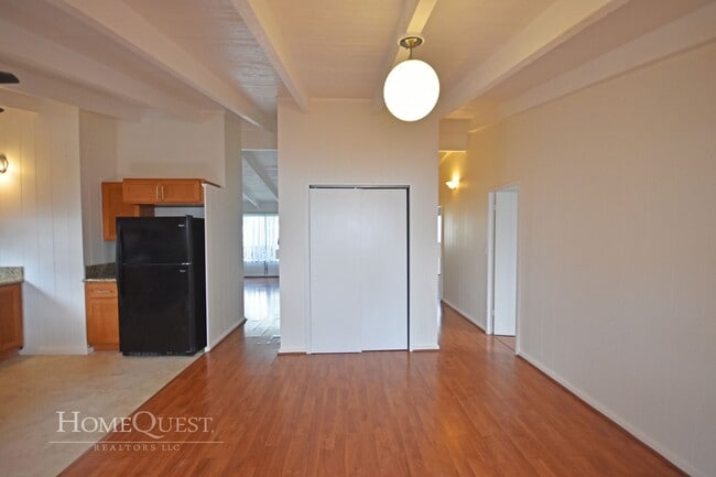 Building Photo - 3/2 in Kokohead Terrace, Hawaii Kai - $3500