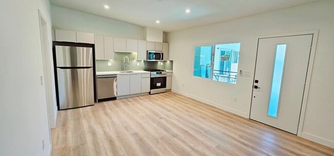 Building Photo - 1770 El Cerrito Pl