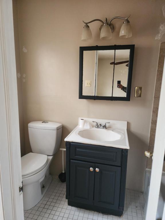 Building Photo - 4 Belle Cir