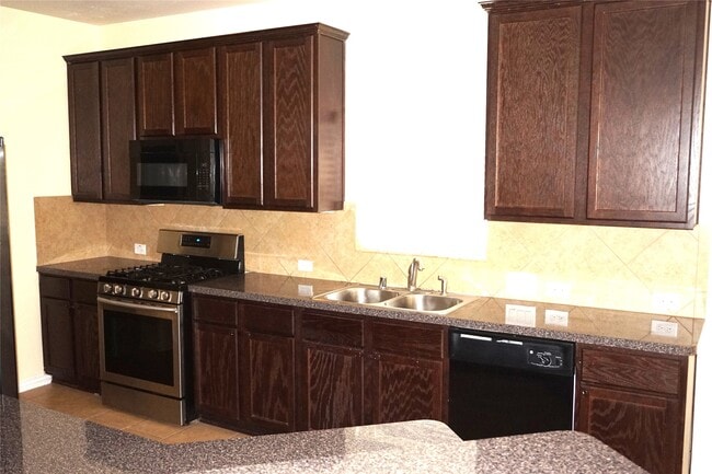 Building Photo - 13415 Nigh Way