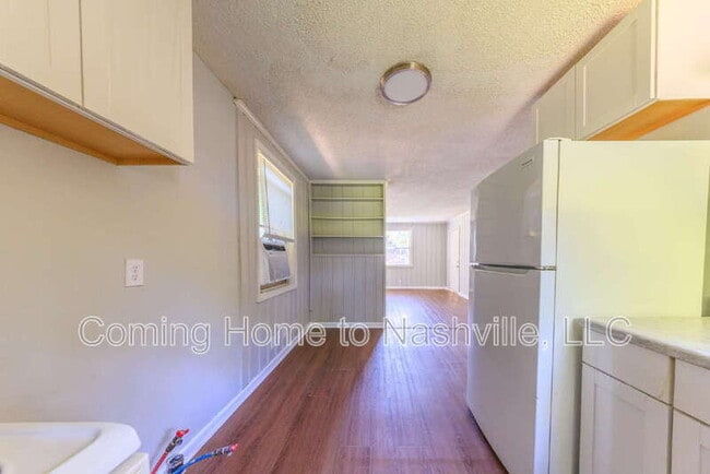 Building Photo - 410-B Ewing Drive