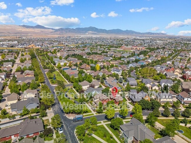 Building Photo - 4172 W Lakebridge Drive