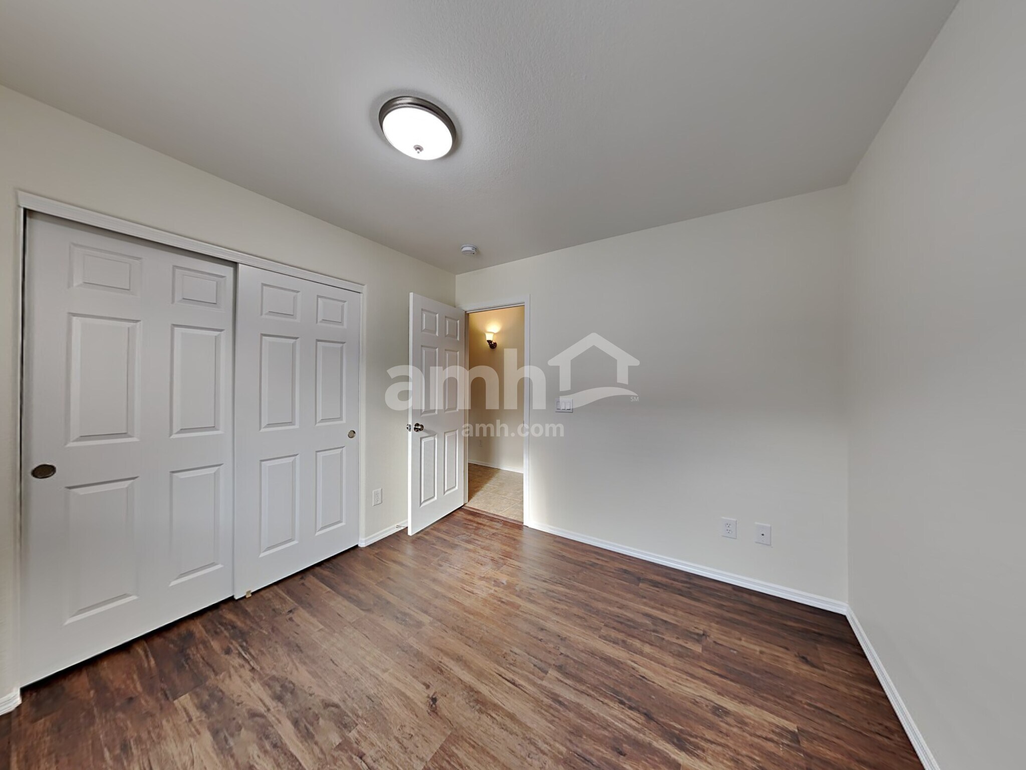 Building Photo - 16210 W Tasha Dr