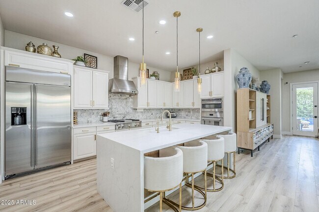 Building Photo - 9272 E Desert Village Dr