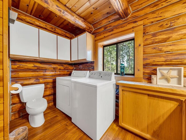 Building Photo - 23672 CA-108