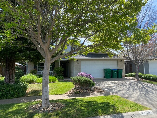 Building Photo - 2726 Duffy Dr
