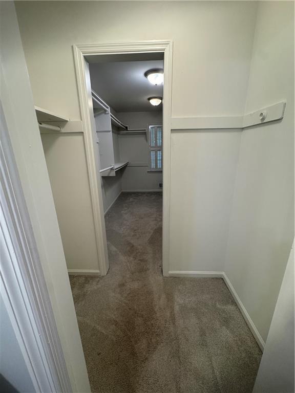 Building Photo - 304 Colewood Way NW