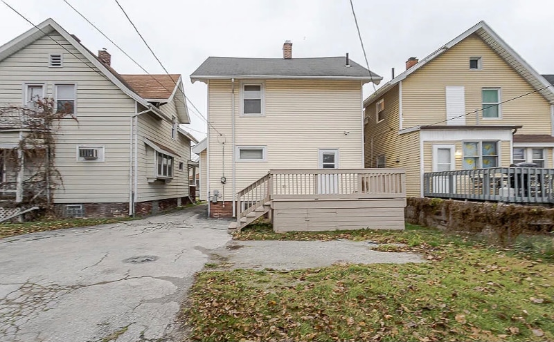 Building Photo - 1019 Radcliffe Dr