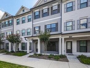 Building Photo - 419 Stovall Pl