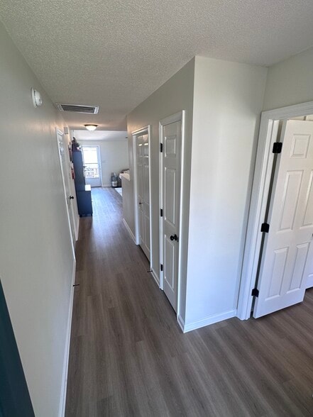 Building Photo - 8052 Intervale Way