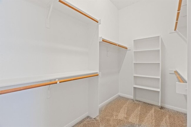 Building Photo - 209 Canterbury Dr