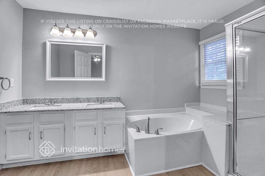 Building Photo - 4201 Keheley Lake Dr
