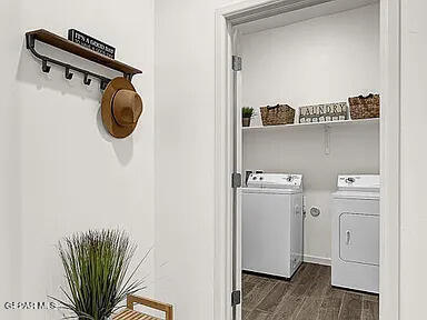 Building Photo - 7837 Enchanted View Dr
