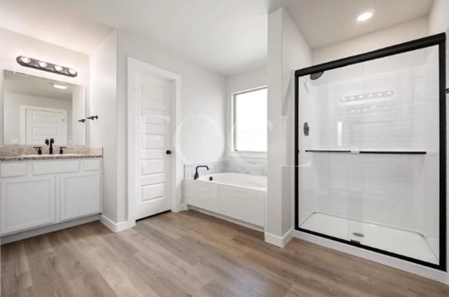 Building Photo - Luxury Home (Lubbock Cooper ISD)