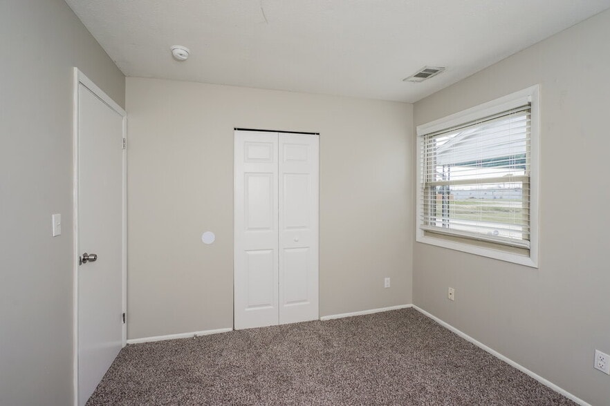 Building Photo - 7414 Terry Rd