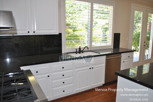 Building Photo - 3750 Jennieke Ct