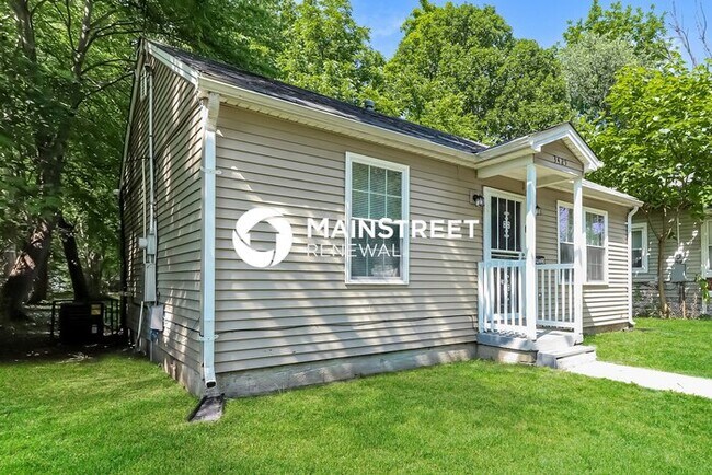 Building Photo - 2 Bedroom Pet-Friendly Home in Louisville,...