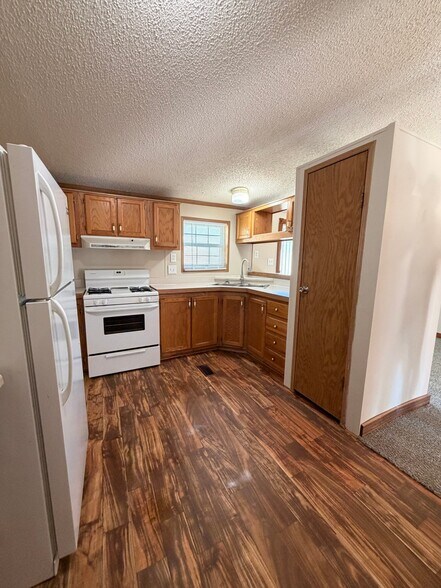 Building Photo - 138 Maynard Cir